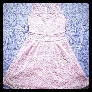 🌸ADORABLE Pink Lace Trixxi Dress